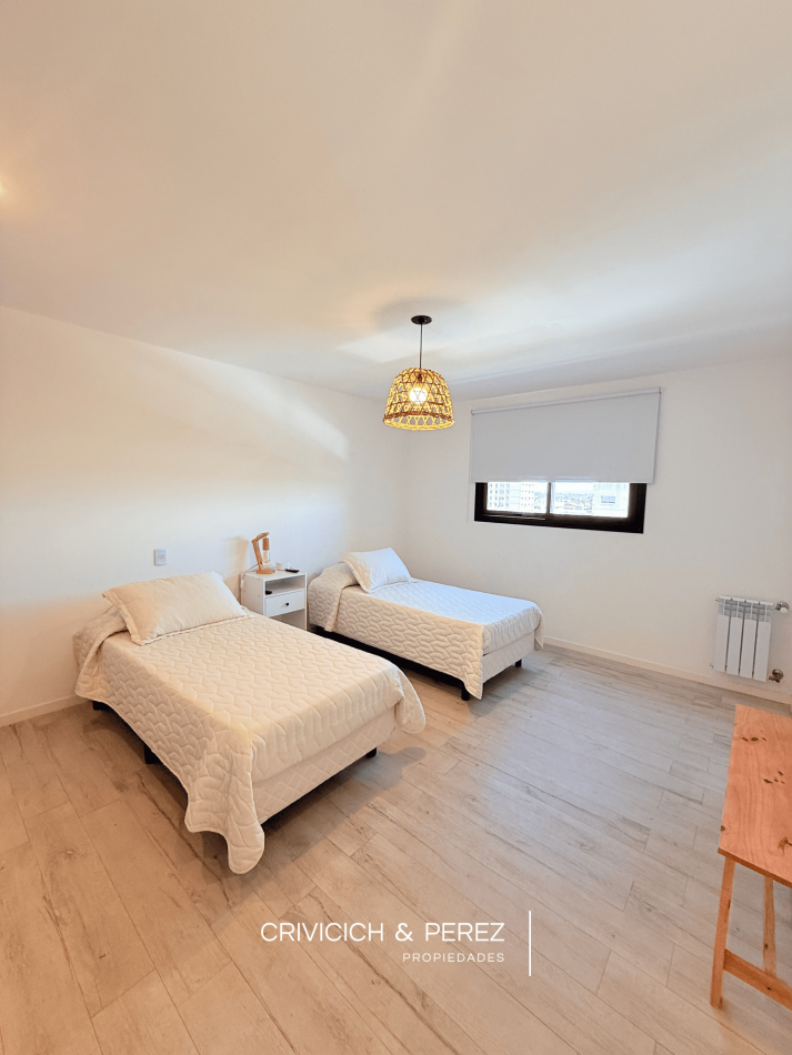 Semipiso de 3 ambientes sobre Av. Paso 