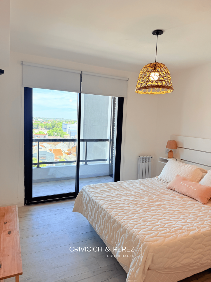 Semipiso de 3 ambientes sobre Av. Paso 