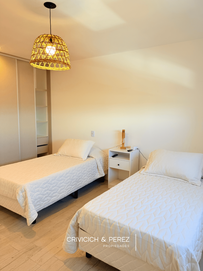 Semipiso de 3 ambientes sobre Av. Paso 