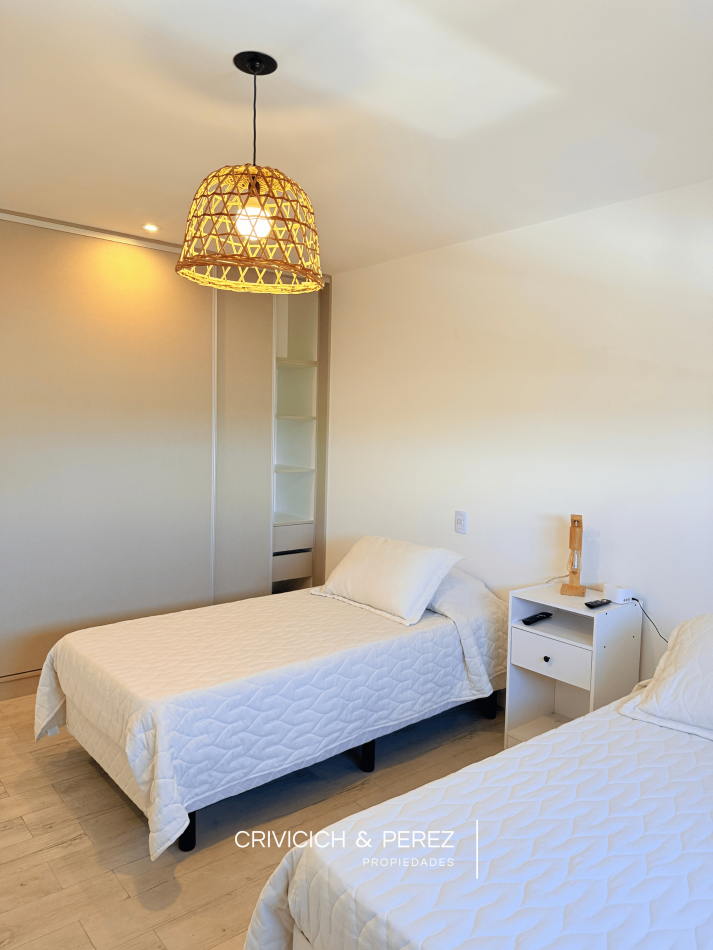 Semipiso de 3 ambientes sobre Av. Paso 