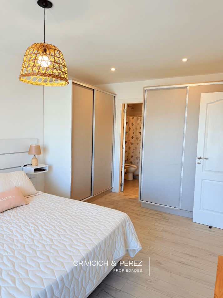 Semipiso de 3 ambientes sobre Av. Paso 