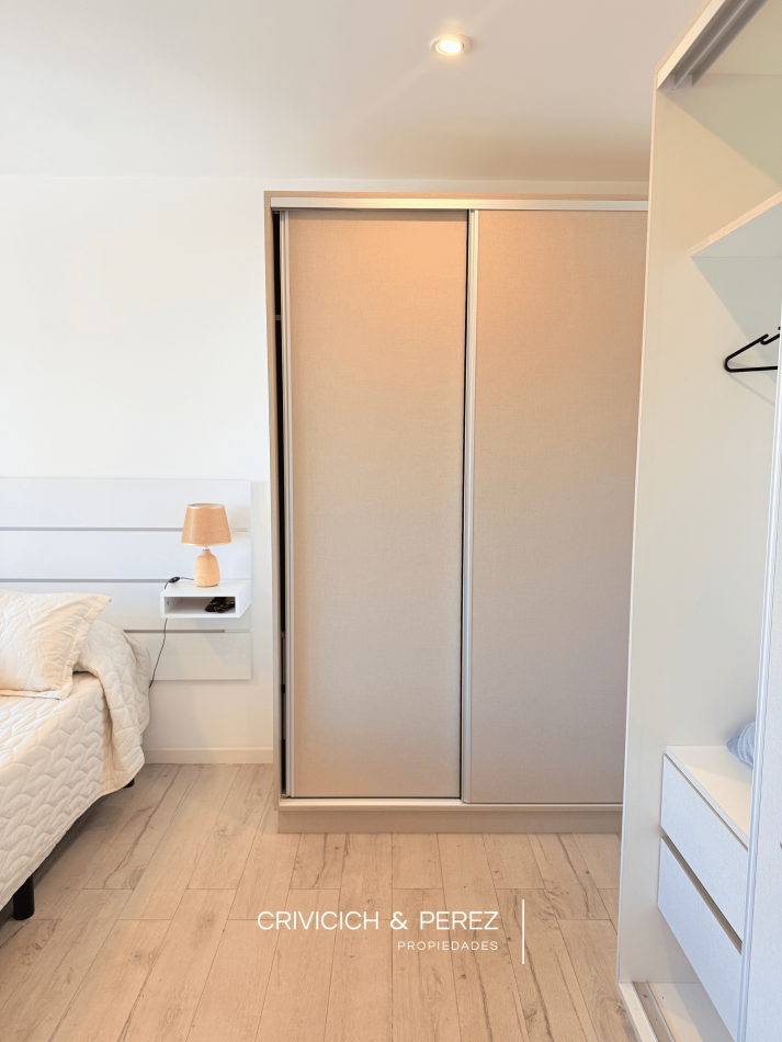 Semipiso de 3 ambientes sobre Av. Paso 