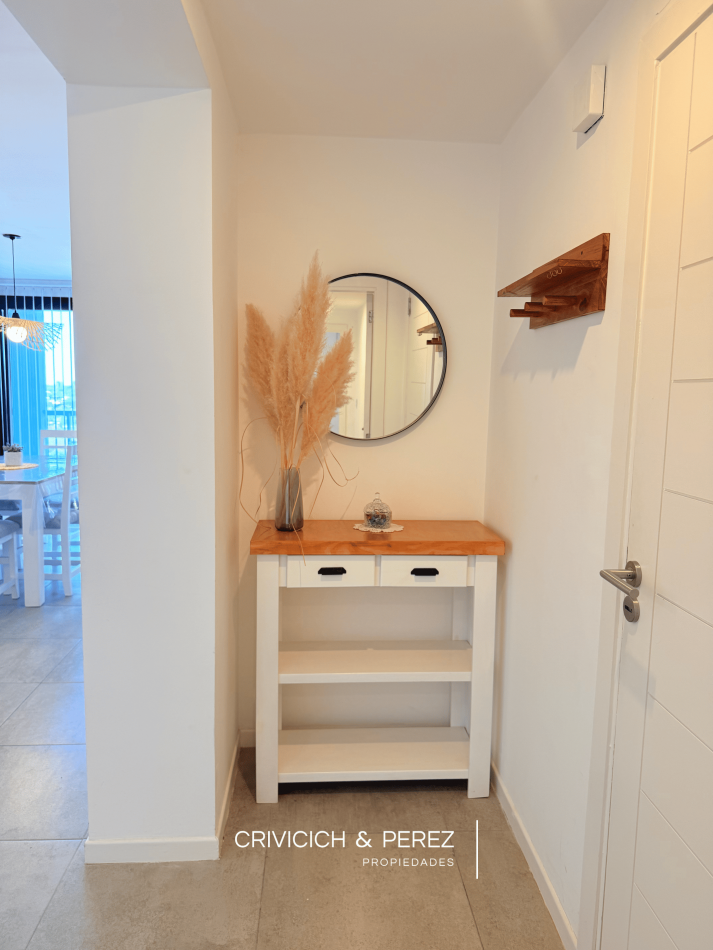 Semipiso de 3 ambientes sobre Av. Paso 