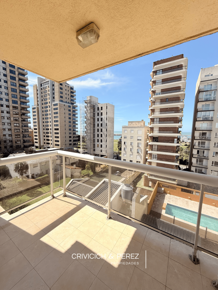 Departamento 2 ambientes - Zona Playa Grande