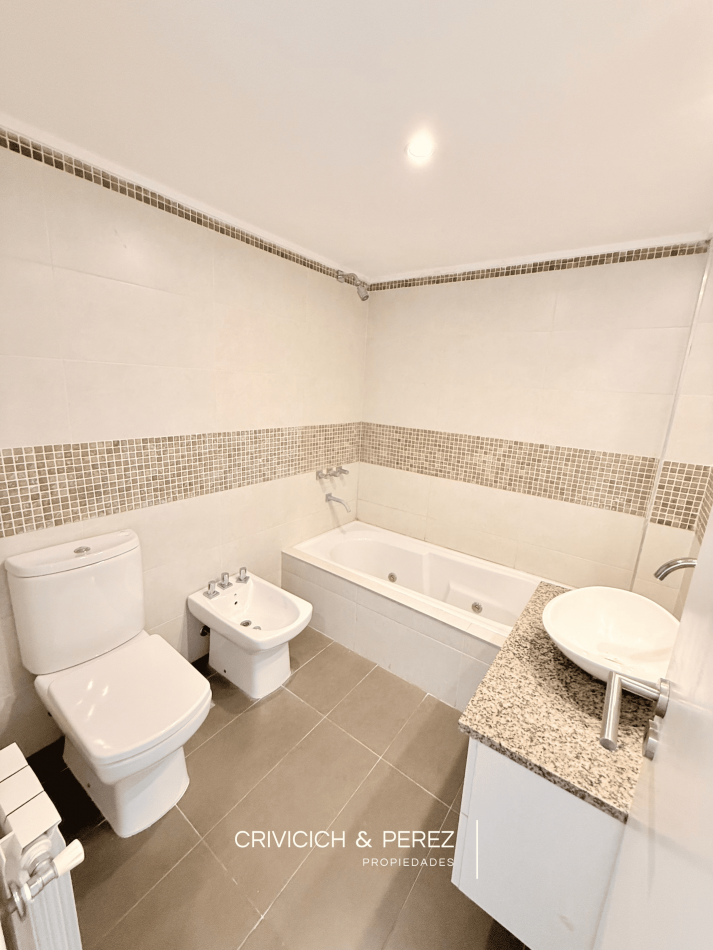 Departamento 2 ambientes - Zona Playa Grande