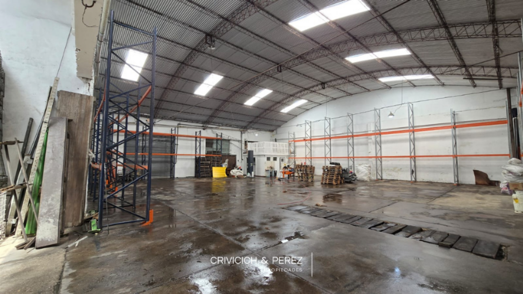 Galpon de 1.000m² en alquiler 