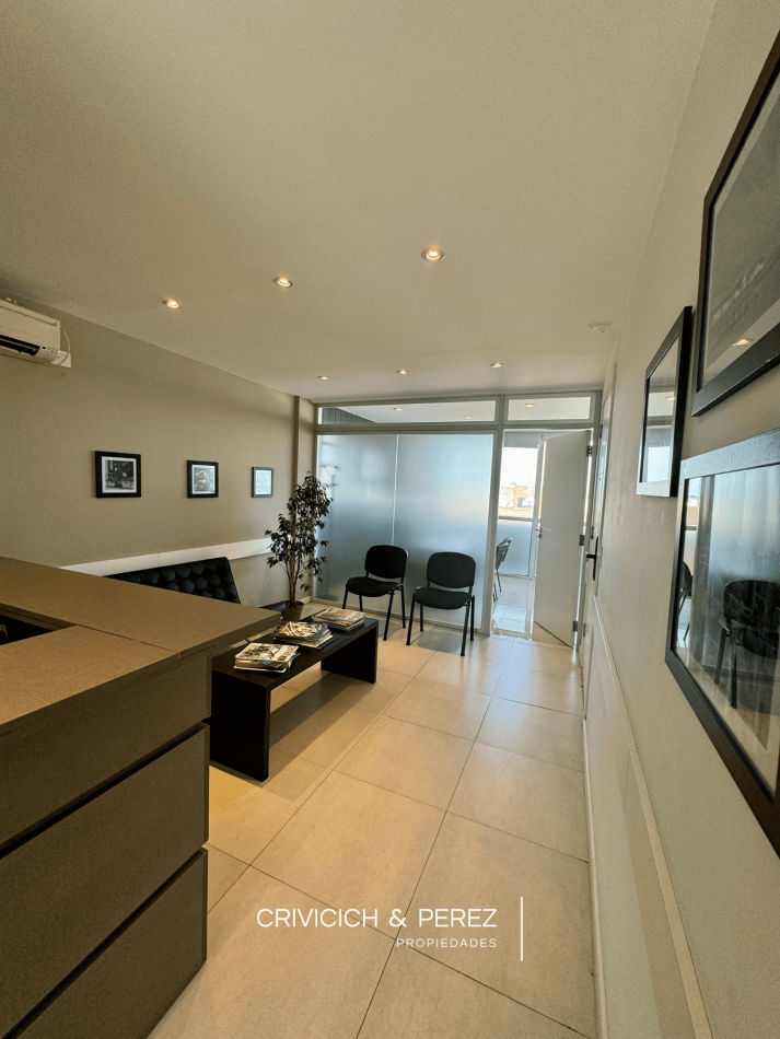 Oficina en venta - Rawson 2431