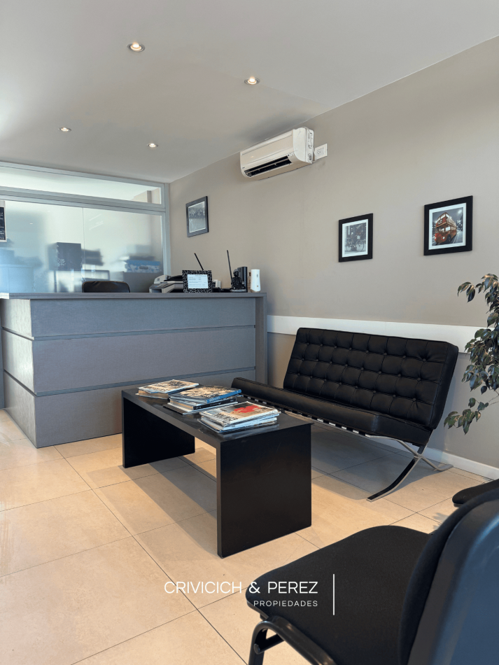 Oficina en venta - Rawson 2431