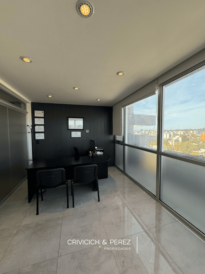 Oficina en venta - Rawson 2431