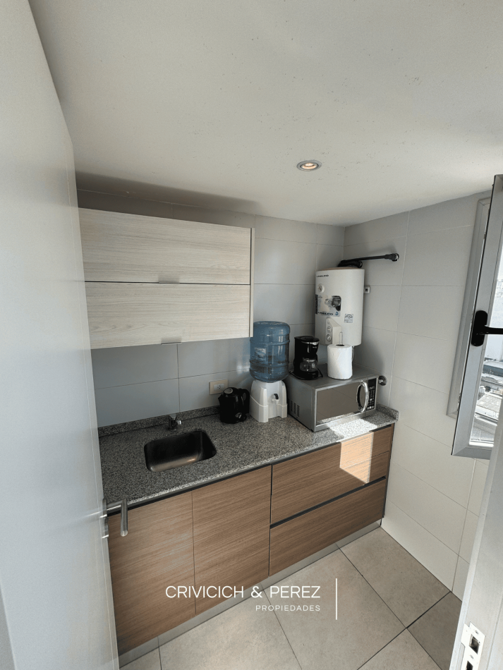 Oficina en venta - Rawson 2431