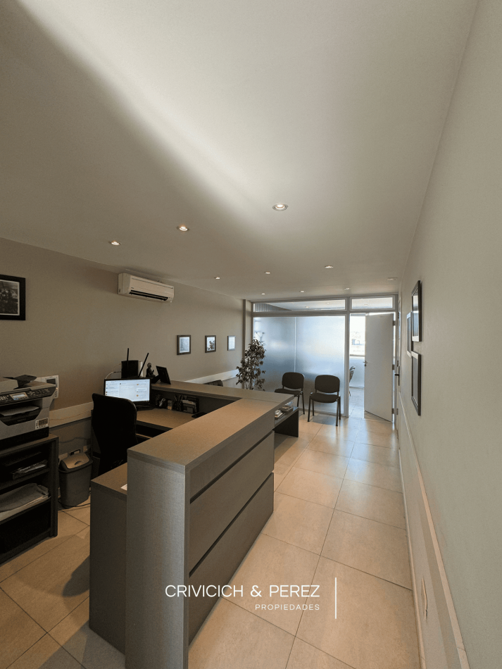 Oficina en venta - Rawson 2431