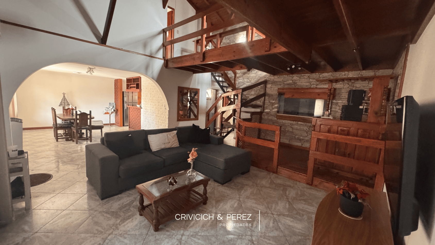 Casa 5 ambientes - Beltrami 2851