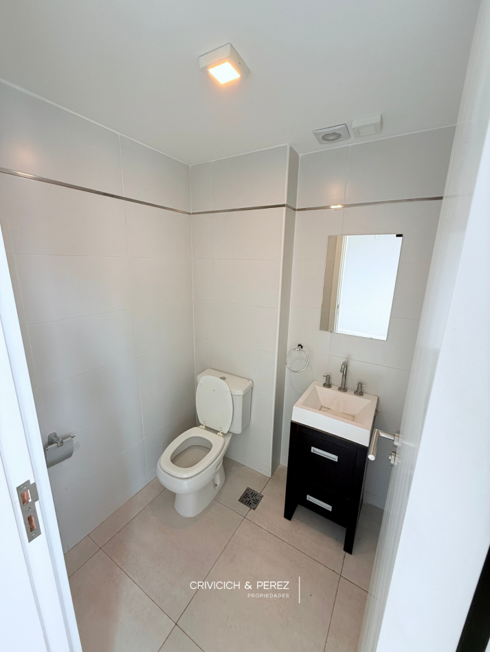 Oficina en venta - Rawson 2431