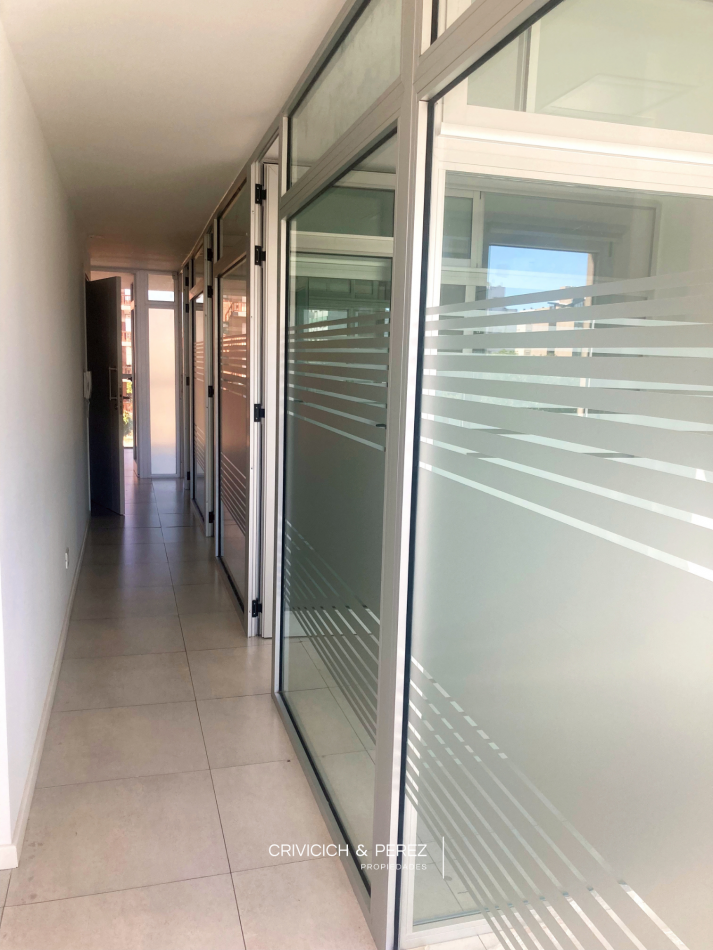 Oficina en venta - Rawson 2431