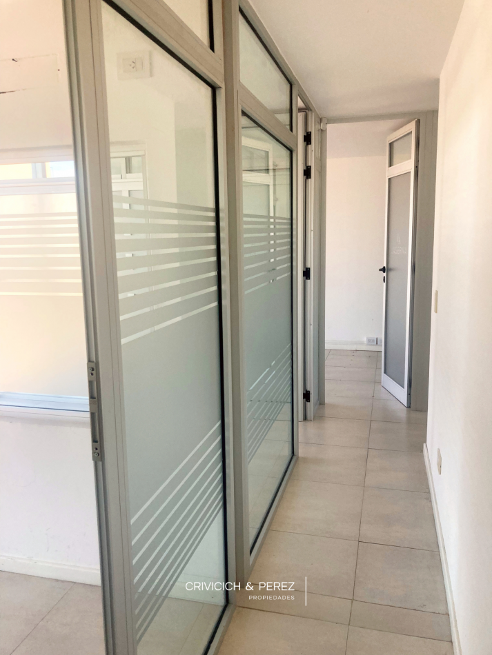 Oficina en venta - Rawson 2431