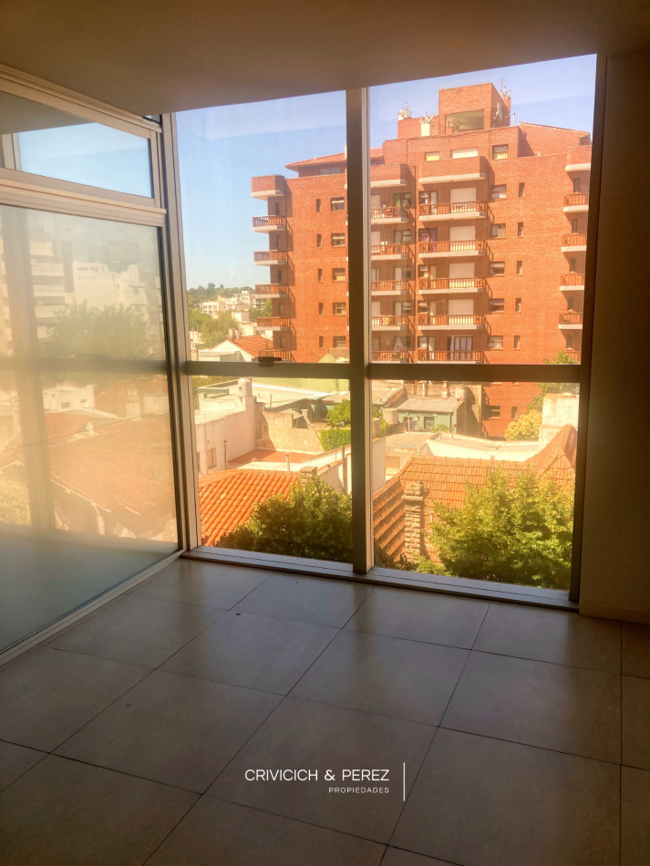 Oficina en venta - Rawson 2431