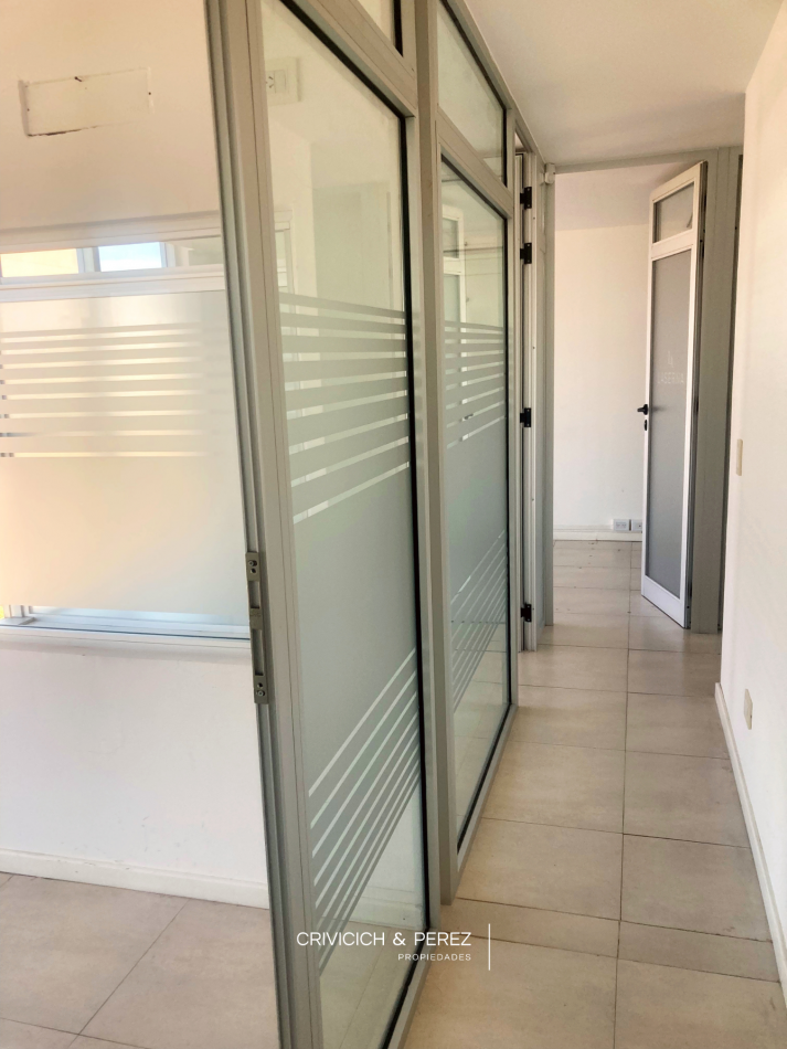Oficina en venta - Rawson 2431
