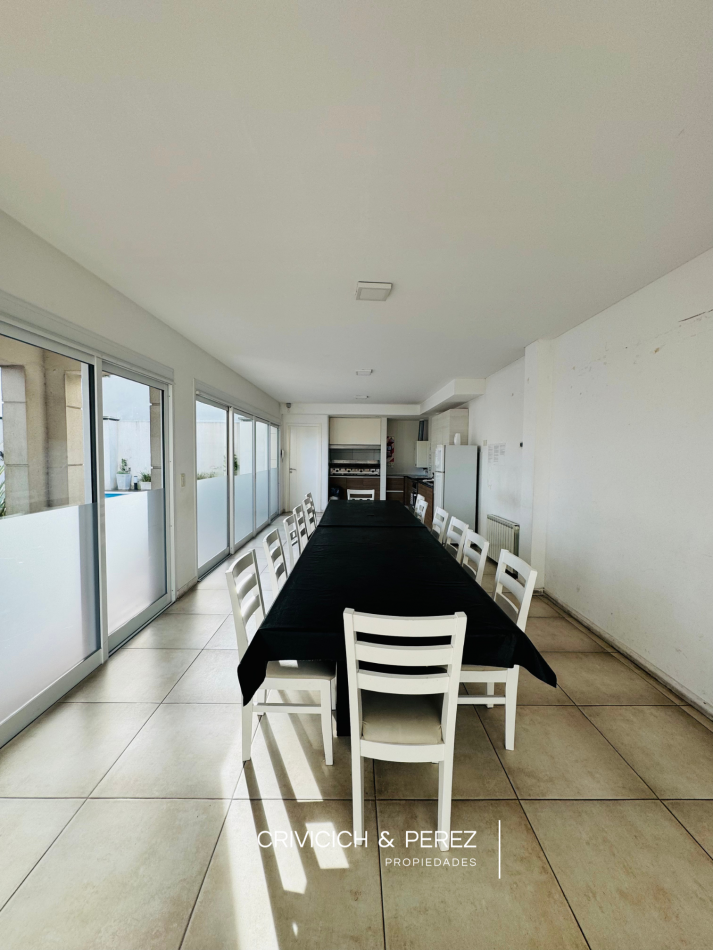 Departamento 3 ambientes - Zona Guemes con Cochera y Baulera