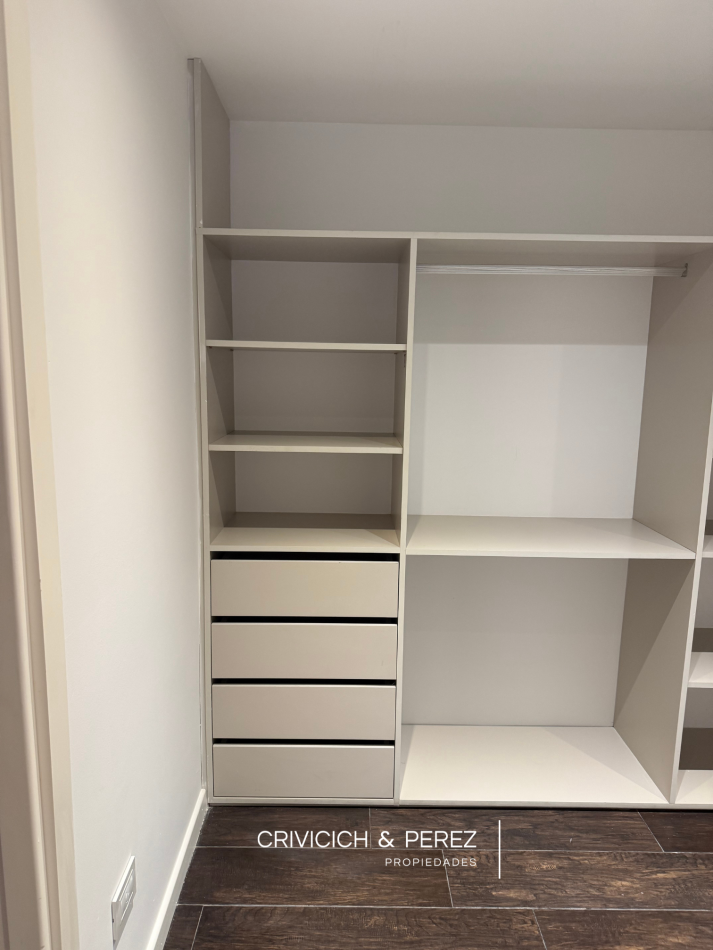 Departamento 3 ambientes - Zona Guemes con Cochera y Baulera