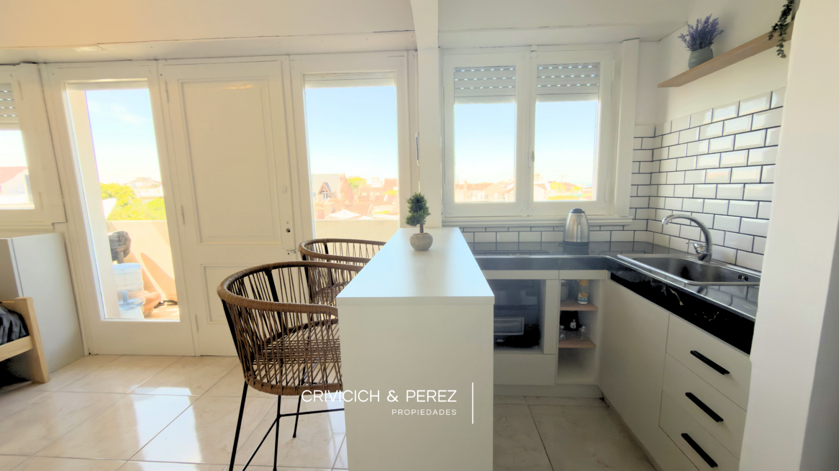 DEPARTAMENTO EN VENTA - PUNTA MOGOTES