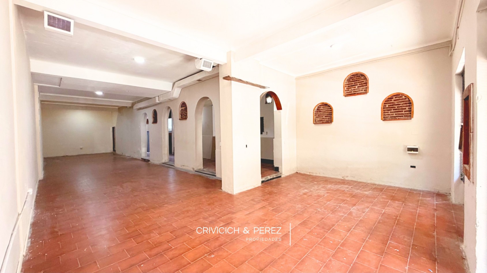 Alquiler comercial centro 