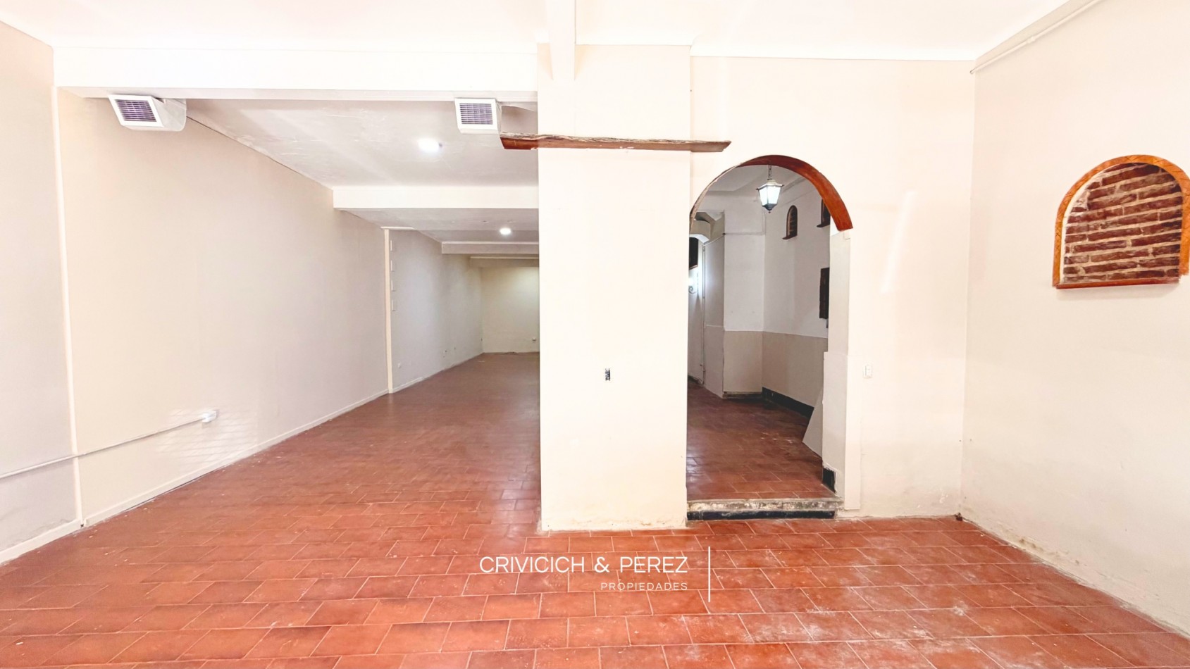 Alquiler comercial centro 