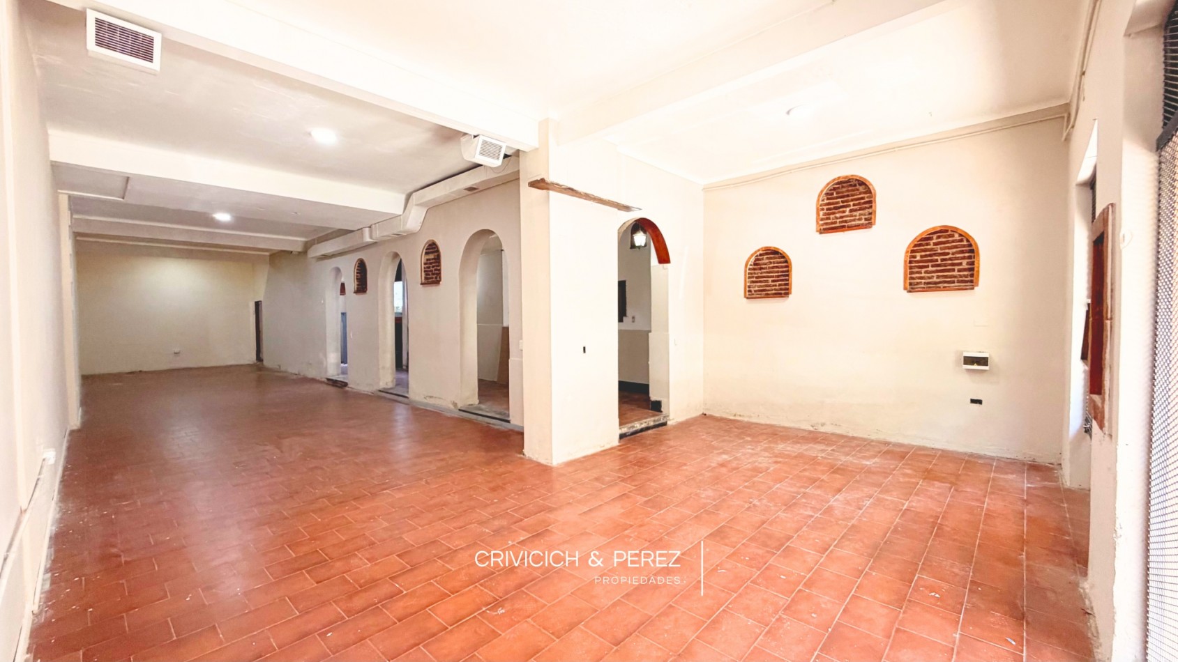 Alquiler comercial centro 