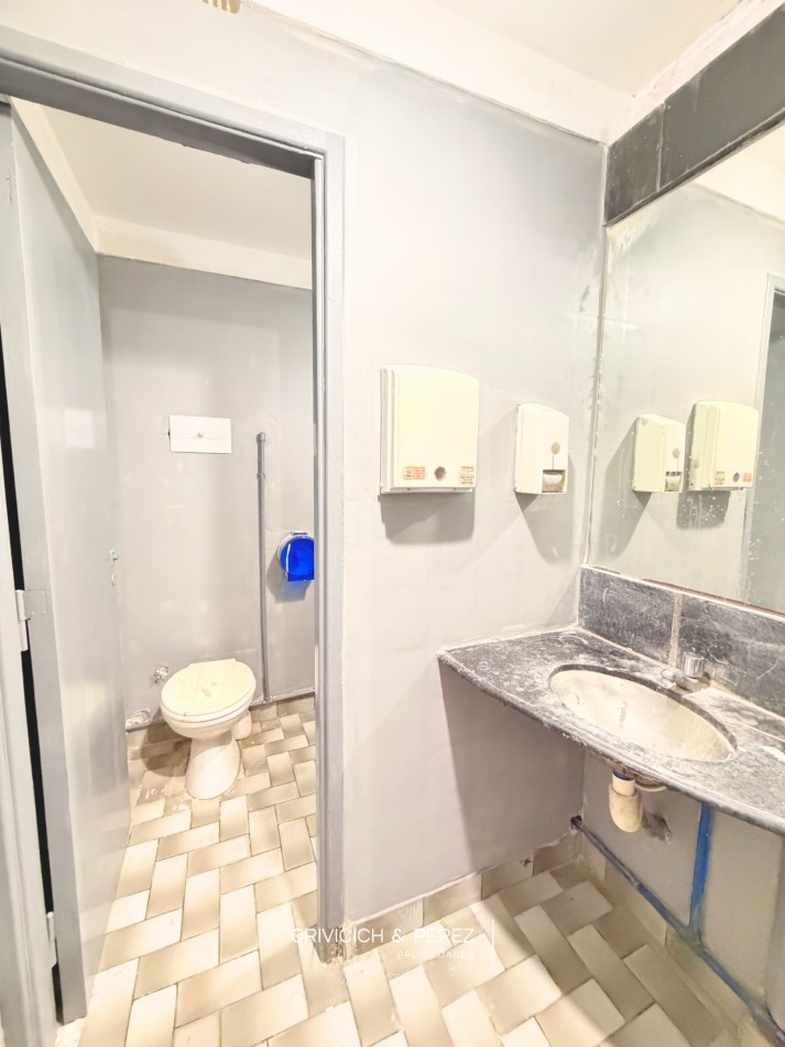 Alquiler comercial centro 