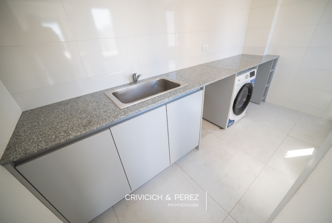 Semipiso Premium de 2 Ambientes con Terraza y Parrilla Propia | Zona Aldrey/Guemes