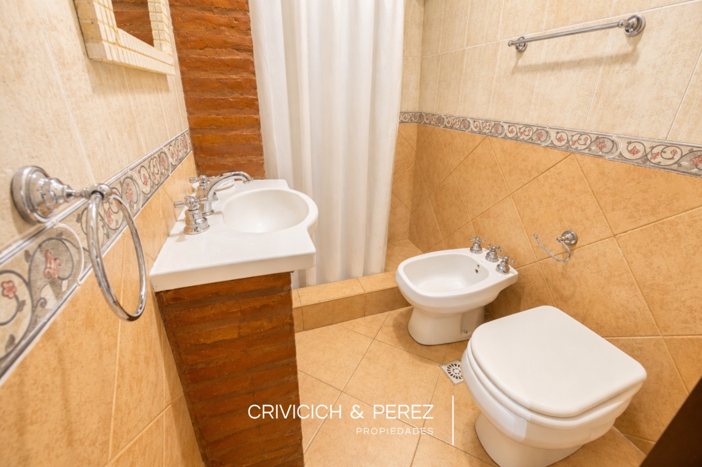 Casa en venta - Bosque Peralta Ramos 