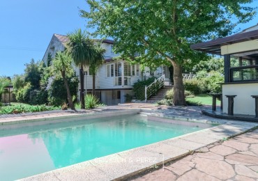 Chalet 5 ambientes en venta - Los Troncos