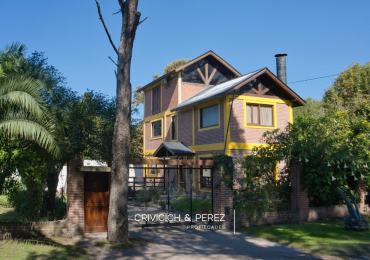 Casa en venta - Bosque Peralta Ramos 