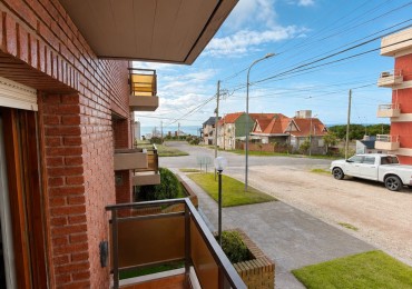 VENTA · SEMIPISO 5 AMBIENTES · PUNTA MOGOTES · A 100 METROS DEL PARADOR WAIKIKI