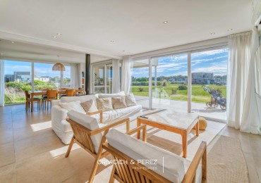 CASA EN VENTA CARDON LINK MIRAMAR